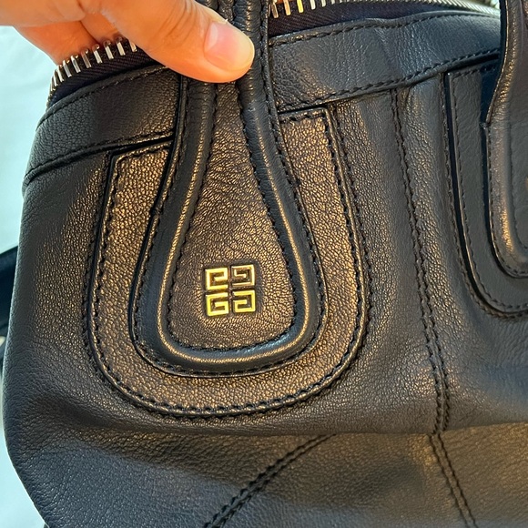 GIVENCHY 
Sugar Goatskin Medium Nightingale Navy - Picture 3 of 14